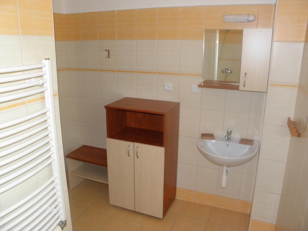 Residence Slezska Ostrava Bilik gambar